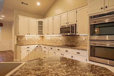 642 Red Oak Street Central Point OR 97502