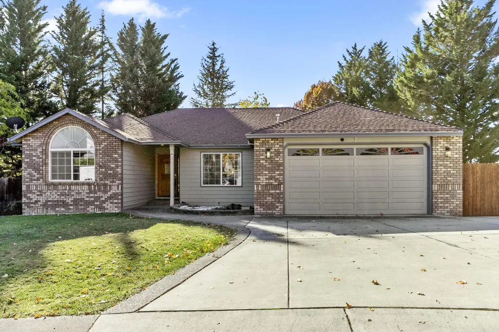 1632 Wailea Court Medford OR 97504