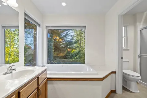 1632 Wailea Court Medford OR 97504