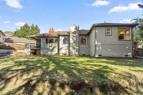 1632 Wailea Court Medford OR 97504