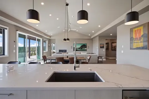 19125 Gateway Loop Bend OR 97702