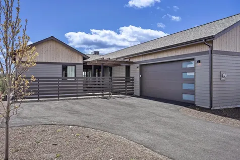19125 Gateway Loop Bend OR 97702