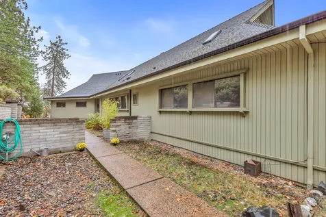 4444 W Griffin Creek Road Medford OR 97501