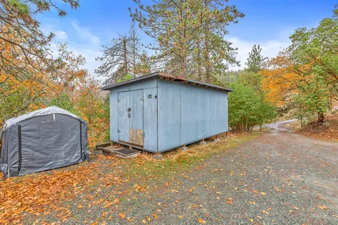 4444 W Griffin Creek Road Medford OR 97501