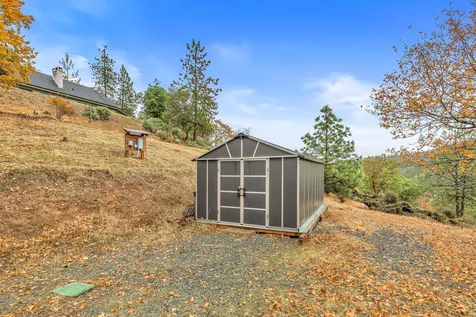 4444 W Griffin Creek Road Medford OR 97501
