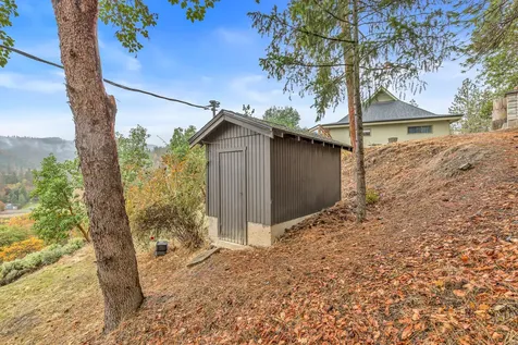 4444 W Griffin Creek Road Medford OR 97501