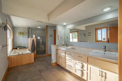 4444 W Griffin Creek Road Medford OR 97501