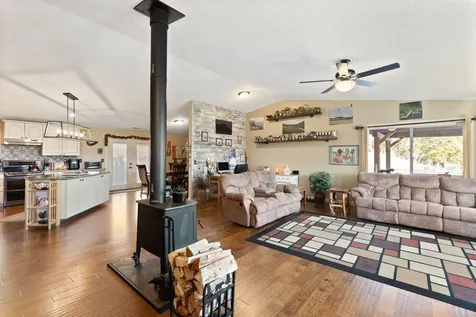 460 Sams Creek Road Gold Hill OR 97525
