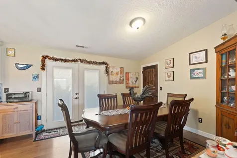 460 Sams Creek Road Gold Hill OR 97525