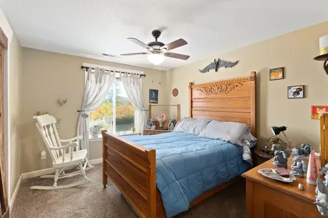 460 Sams Creek Road Gold Hill OR 97525