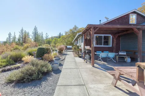 460 Sams Creek Road Gold Hill OR 97525