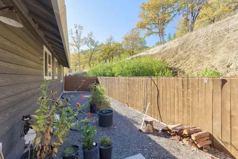 460 Sams Creek Road Gold Hill OR 97525