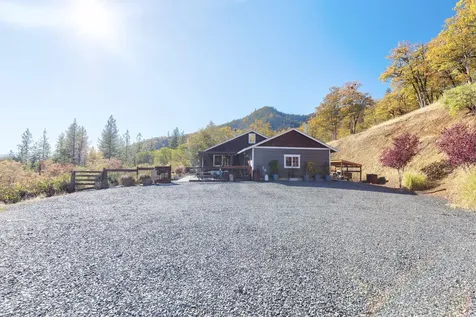 460 Sams Creek Road Gold Hill OR 97525
