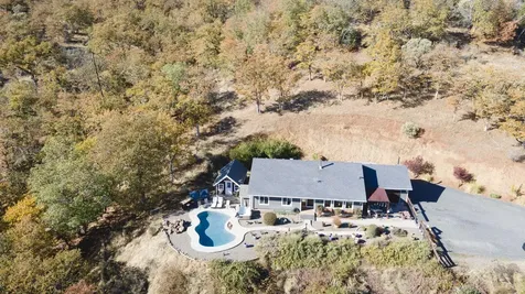 460 Sams Creek Road Gold Hill OR 97525