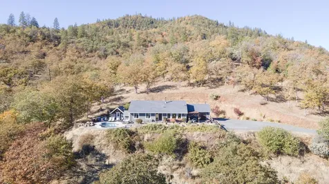 460 Sams Creek Road Gold Hill OR 97525