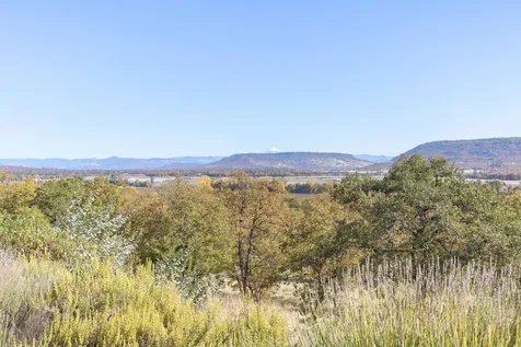 460 Sams Creek Road Gold Hill OR 97525