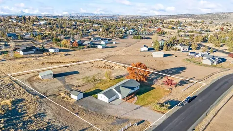 2230 SE Bitterbrush Drive Madras OR 97741