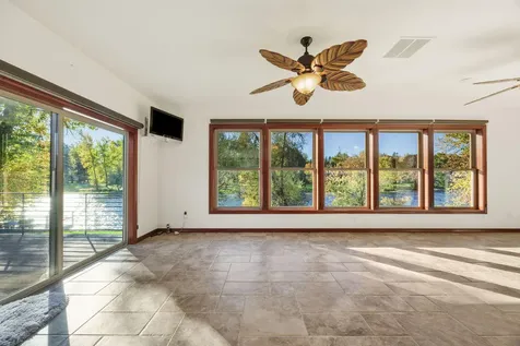 20413 Highway 62 Shady Cove OR 97539