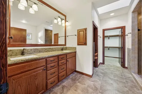 20413 Highway 62 Shady Cove OR 97539