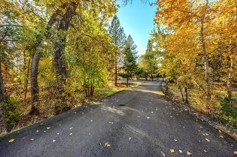 20413 Highway 62 Shady Cove OR 97539