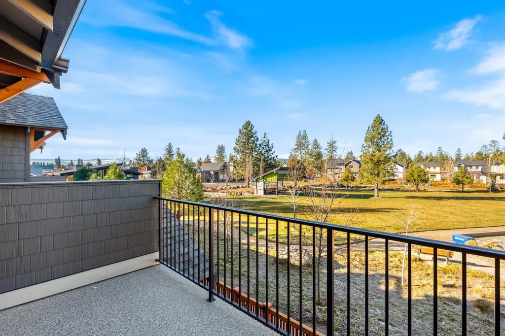 1111 N Lavender Lane Sisters OR 97759