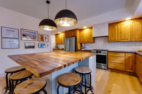 3062 NE Quiet Canyon Drive Bend OR 97701