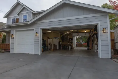 3062 NE Quiet Canyon Drive Bend OR 97701
