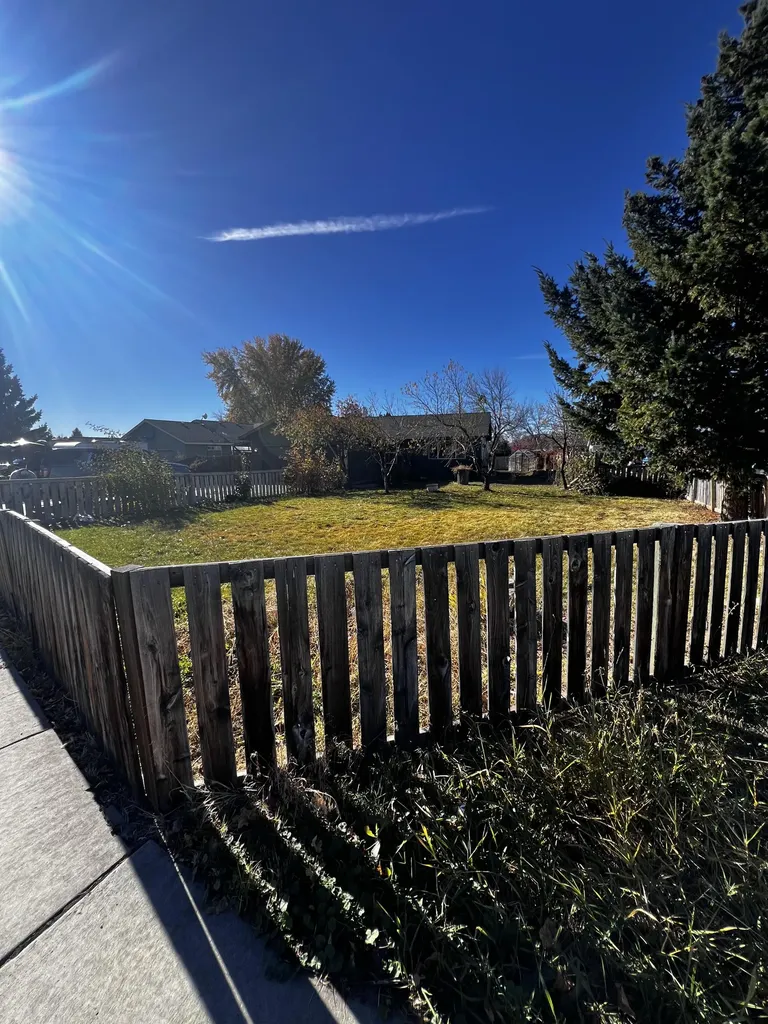 1711 SW 27th Street Redmond OR 97756