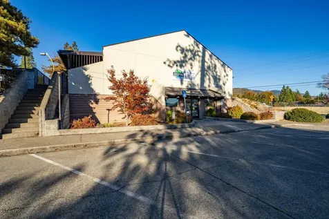 700 NW Dimmick Street Grants Pass OR 97526