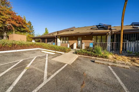 700 NW Dimmick Street Grants Pass OR 97526