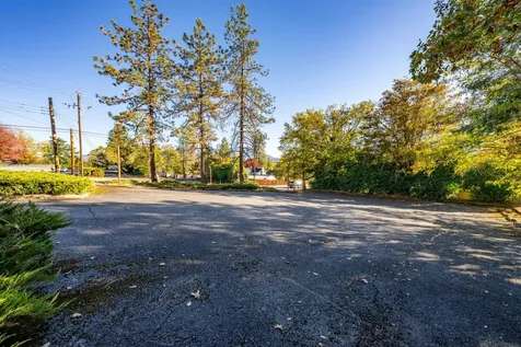 700 NW Dimmick Street Grants Pass OR 97526