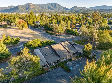 700 NW Dimmick Street Grants Pass OR 97526