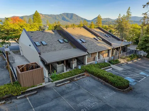 700 NW Dimmick Street Grants Pass OR 97526