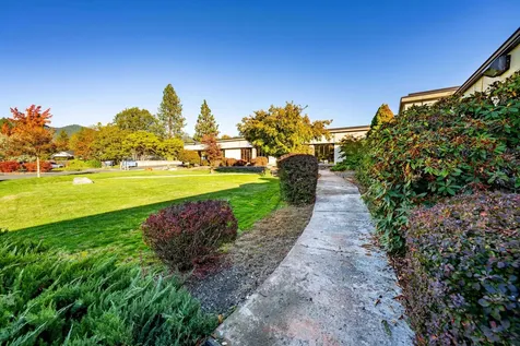715 NW Dimmick Street Grants Pass OR 97526