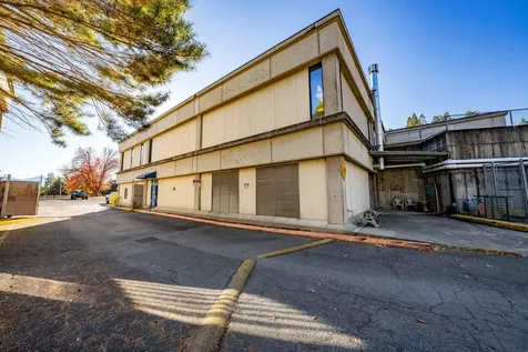 715 NW Dimmick Street Grants Pass OR 97526
