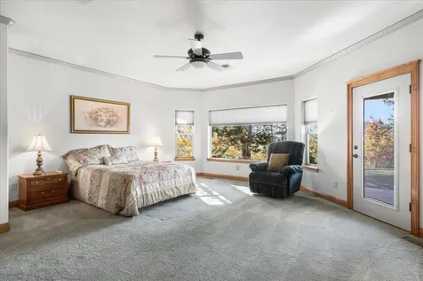 596 Bellewood Drive Grants Pass OR 97527