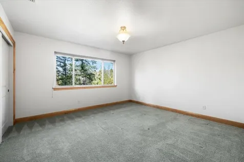 596 Bellewood Drive Grants Pass OR 97527
