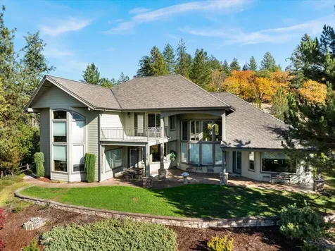 596 Bellewood Drive Grants Pass OR 97527