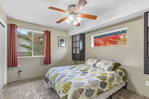 1360 NE Evans Street Grants Pass OR 97526