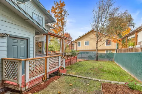 1360 NE Evans Street Grants Pass OR 97526