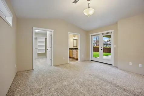 2687 Dahlia Way Grants Pass OR 97527