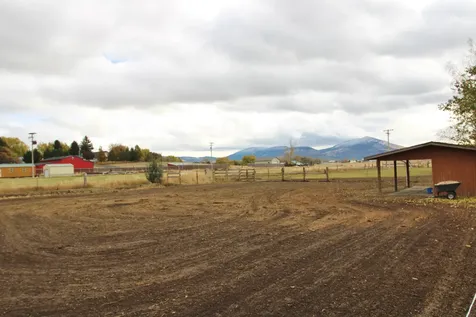 8722 Arant Road Klamath Falls OR 97603