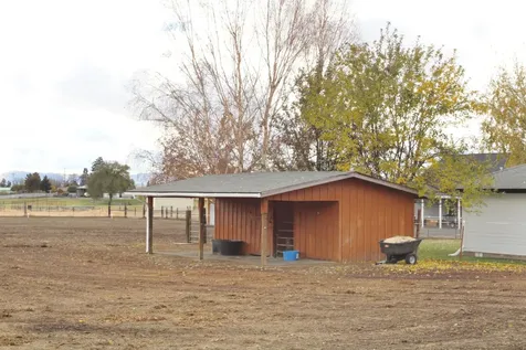 8722 Arant Road Klamath Falls OR 97603