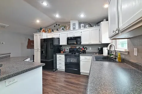 2133 Walnut Grove Lane Central Point OR 97502