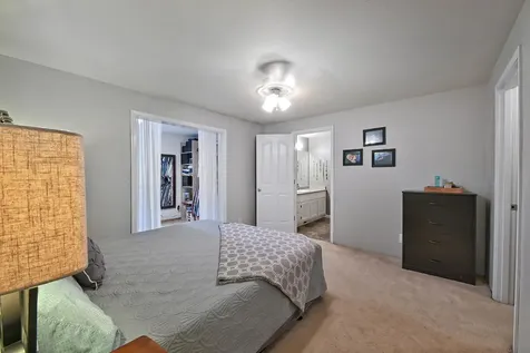 2133 Walnut Grove Lane Central Point OR 97502