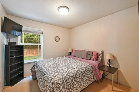 2133 Walnut Grove Lane Central Point OR 97502