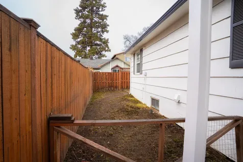 1527 NW 10th Street Bend OR 97703