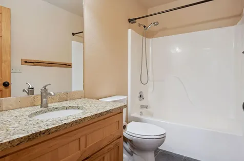 4645 Marsh Hawk Drive Klamath Falls OR 97601