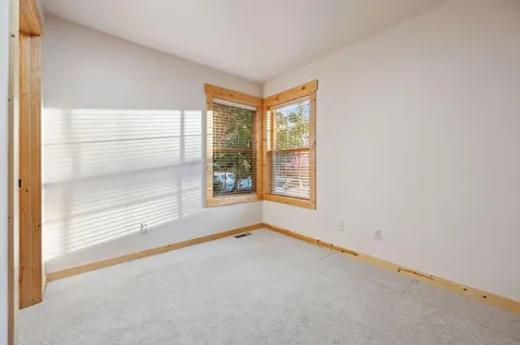4645 Marsh Hawk Drive Klamath Falls OR 97601
