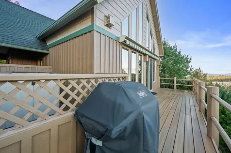 4645 Marsh Hawk Drive Klamath Falls OR 97601